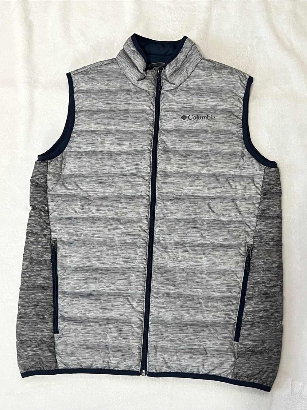 Columbia Men's Heather Grey Quilted Vest with Navy Trim
